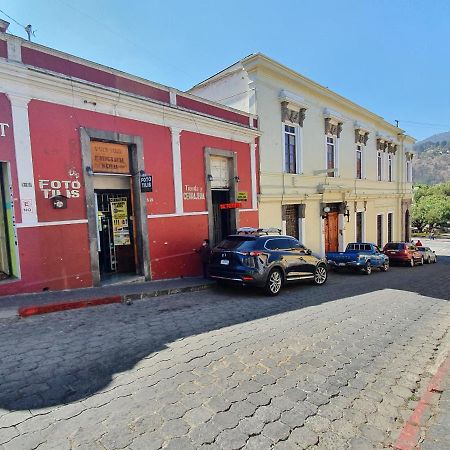 Hotel Kasa Kamelot Central Quetzaltenango ภายนอก รูปภาพ